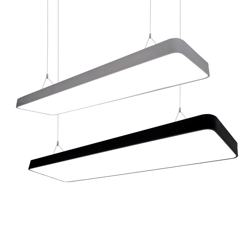 Detalhe de conexão e fixação da fita LED Ultra Brilhante para teto comercial
