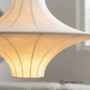 Detalhe da textura seda pendente Wabi-Sabi Disco design japônico
