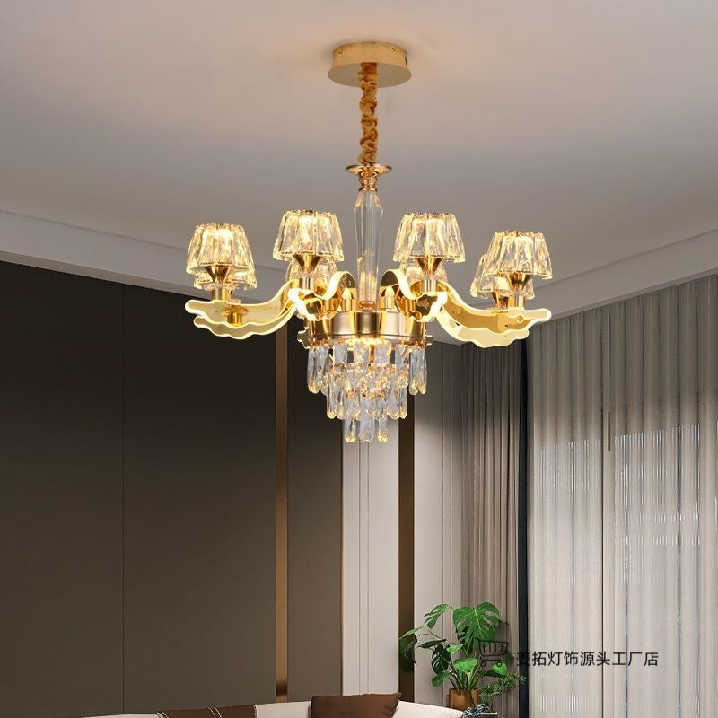 Lustre Cristal Pós-Moderno Luxo Acessível instalado em teto