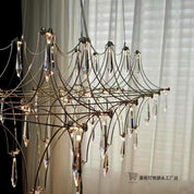 Lustre Pendente Gypsophila cristal com iluminação acesa design nórdico