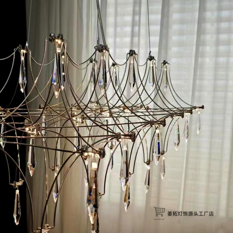 Lustre Pendente Gypsophila cristal com iluminação acesa design nórdico