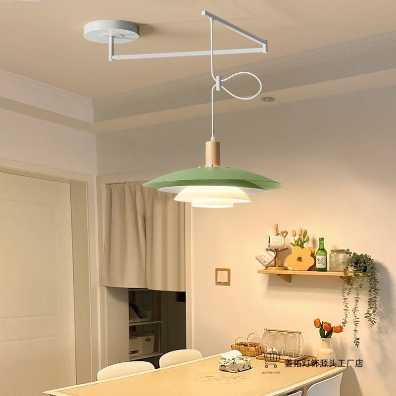 Pendente design dinâmica formato disco futurista acabamento cromado