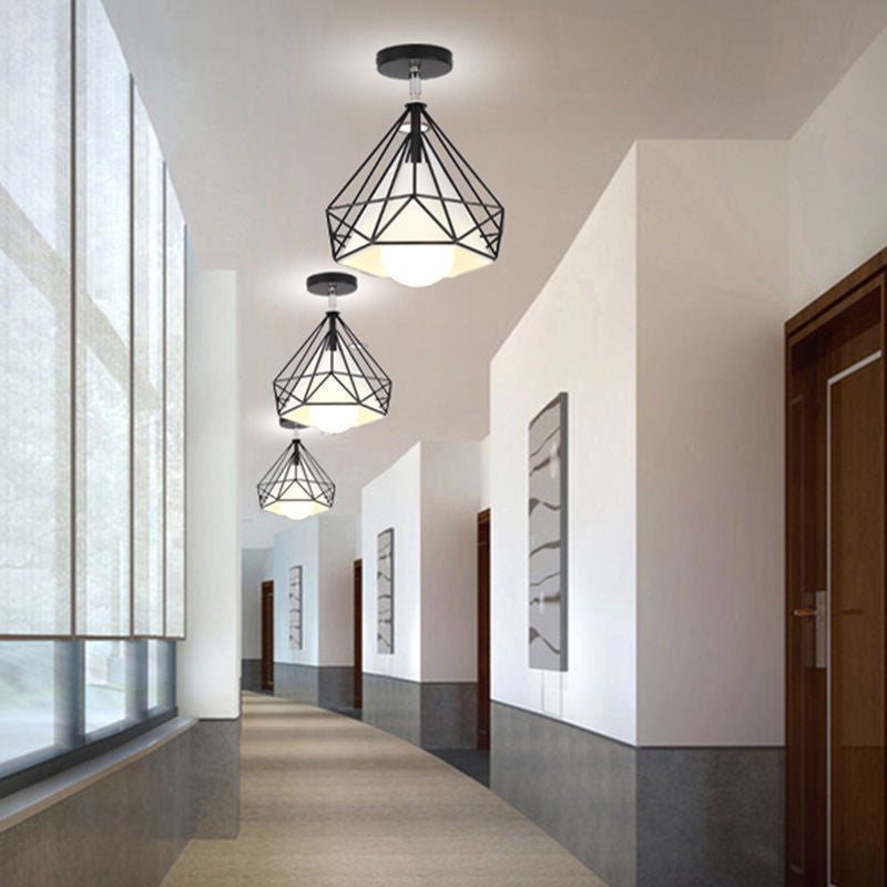 Vista frontal da luminária nórdica de teto com design minimalista e elegante