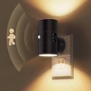 Sensor movimento ativação automática luminária LED noturna